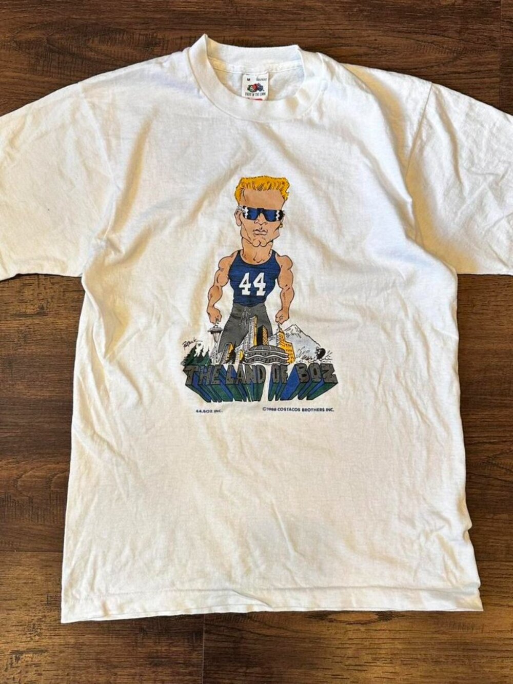 1988 ISLAND OF BOZ VINTAGE SINGLE STITCH TEE SIZE M